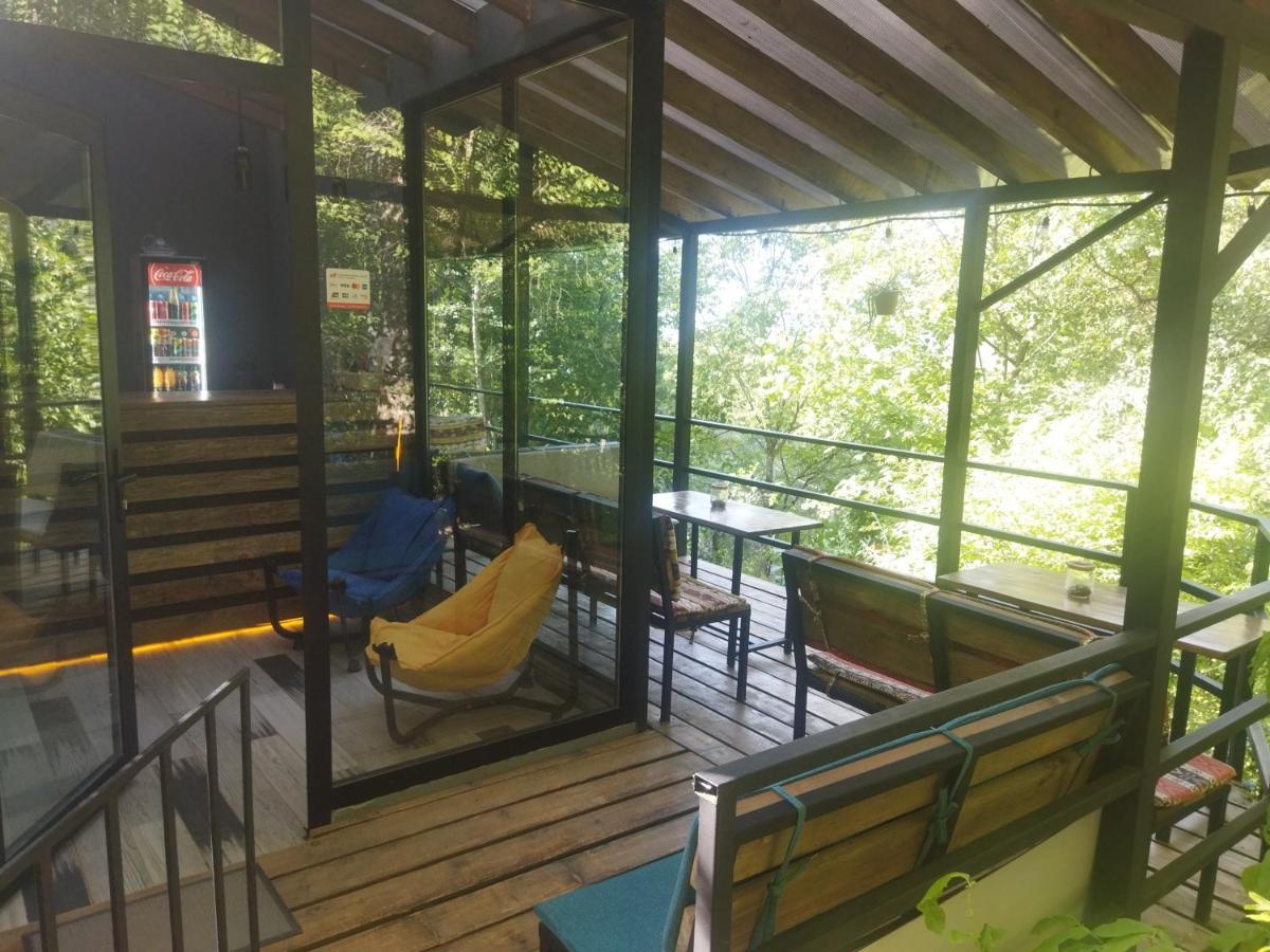 Glamping Georgia Krikhi Hotell Ambrolauri Eksteriør bilde
