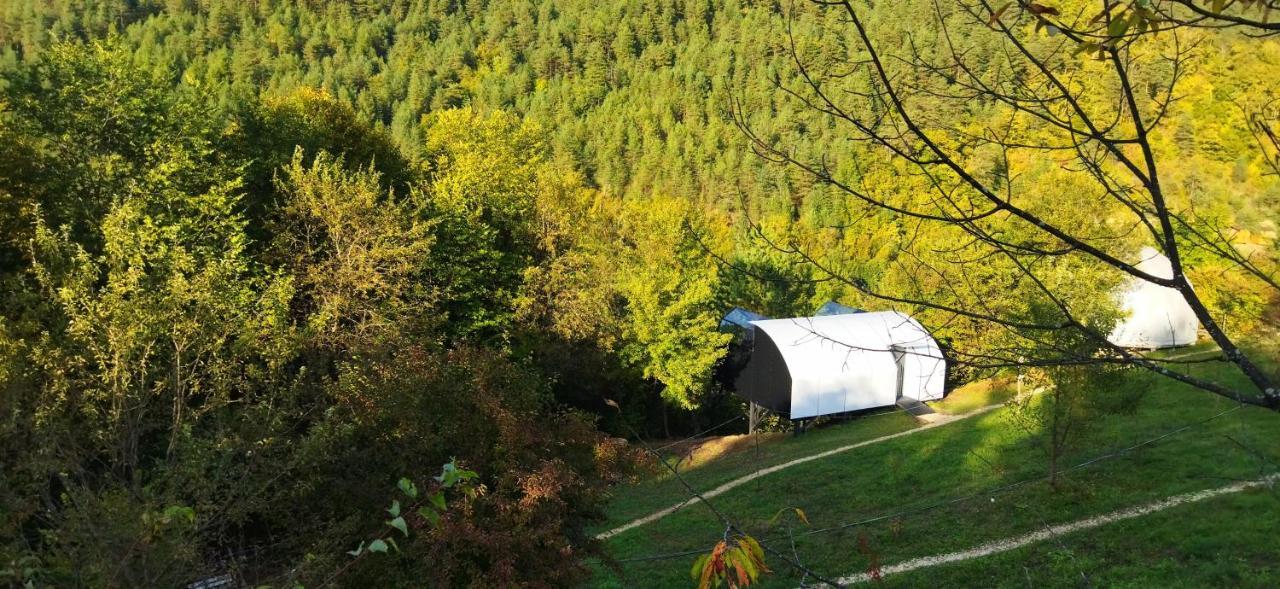 Glamping Georgia Krikhi Hotell Ambrolauri Eksteriør bilde