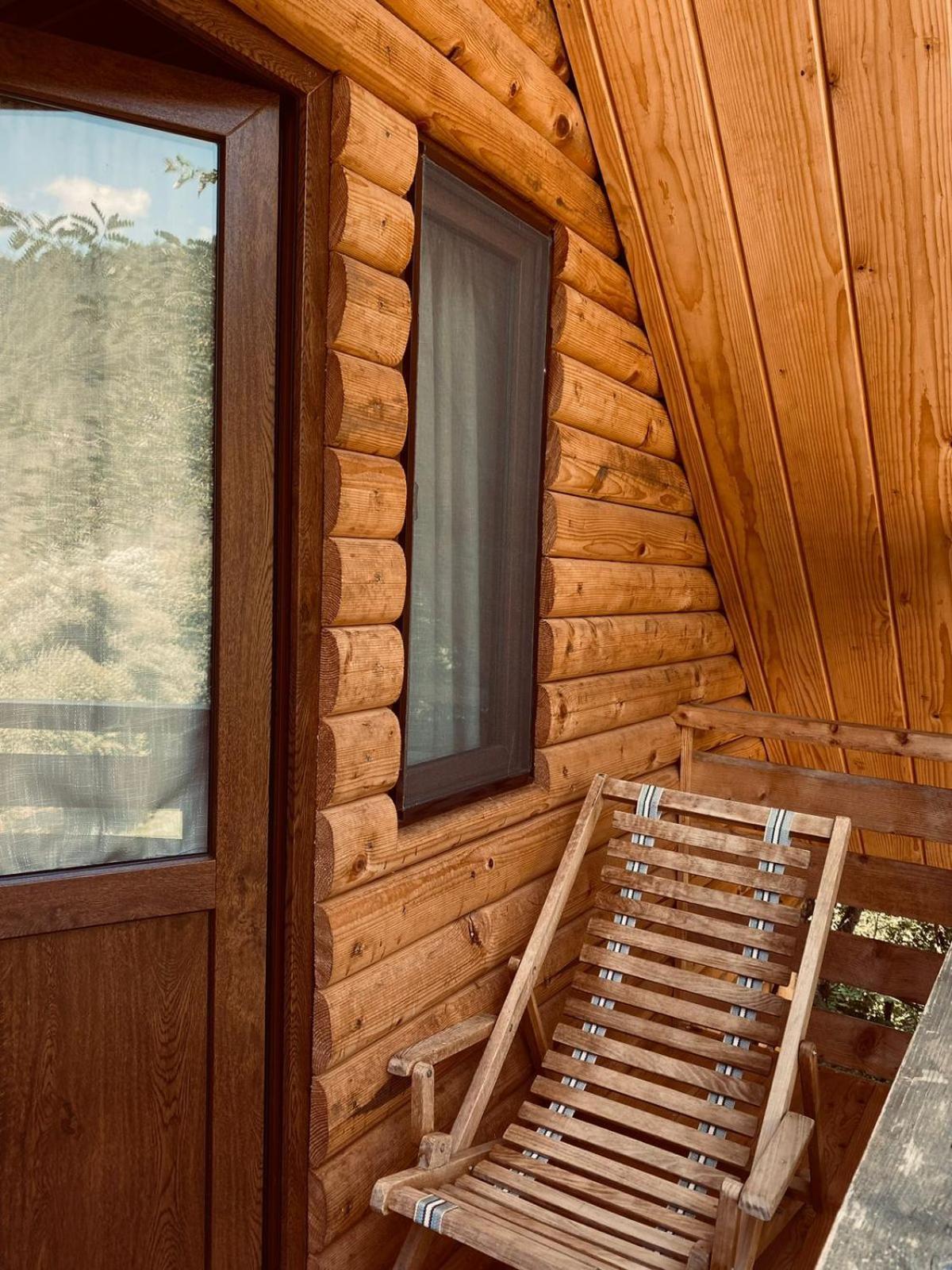 Glamping Georgia Krikhi Hotell Ambrolauri Eksteriør bilde