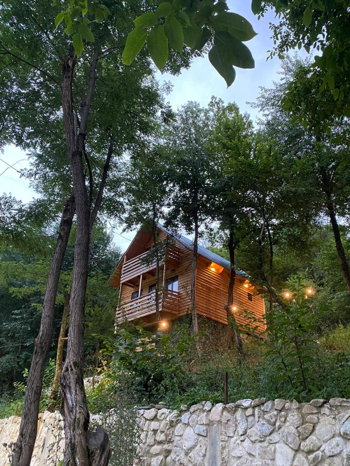 Glamping Georgia Krikhi Hotell Ambrolauri Eksteriør bilde