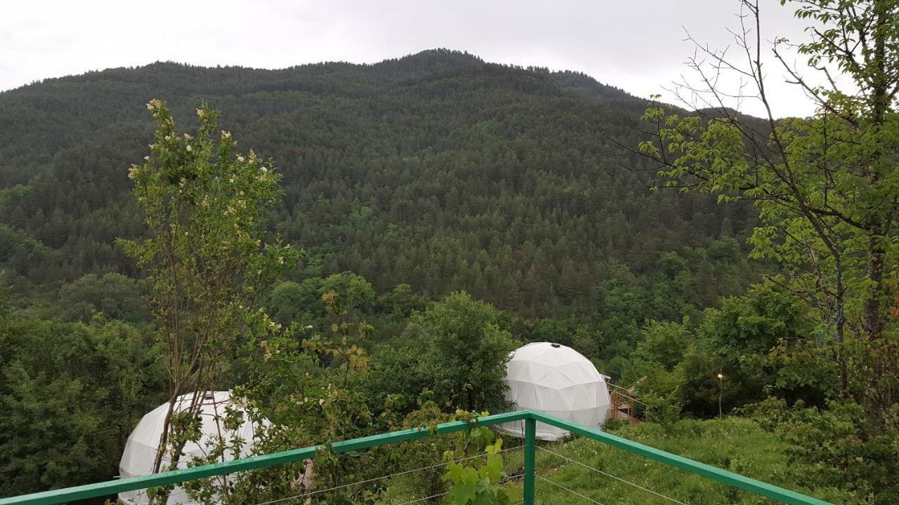 Glamping Georgia Krikhi Hotell Ambrolauri Eksteriør bilde