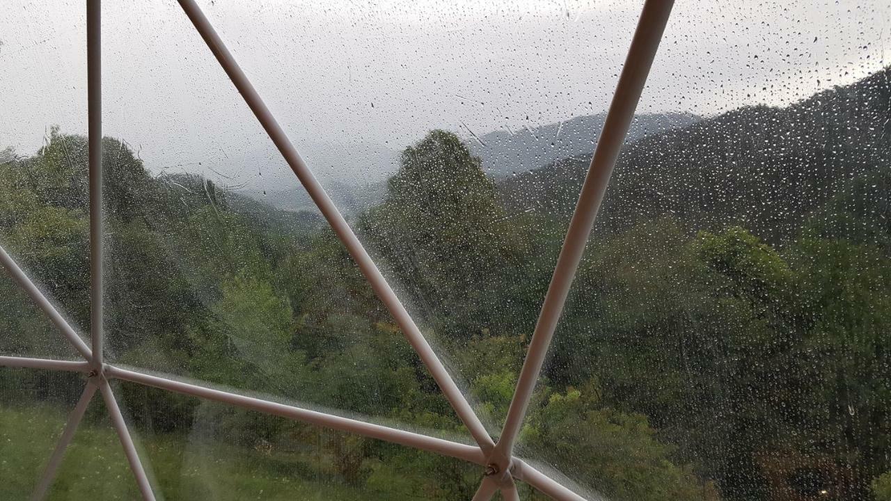 Glamping Georgia Krikhi Hotell Ambrolauri Eksteriør bilde