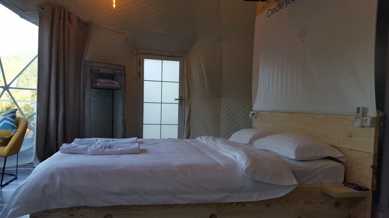 Glamping Georgia Krikhi Hotell Ambrolauri Eksteriør bilde