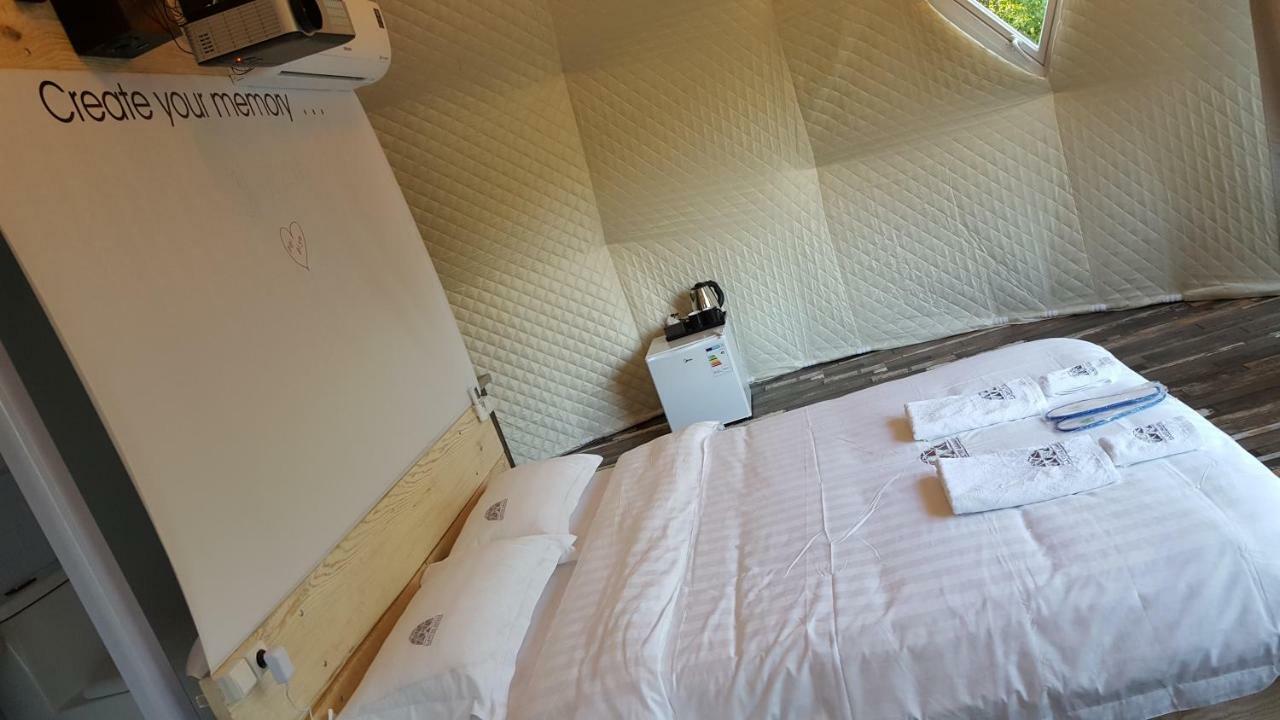 Glamping Georgia Krikhi Hotell Ambrolauri Eksteriør bilde