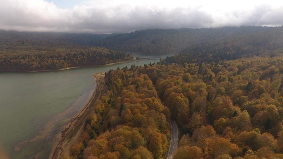Glamping Georgia Krikhi Hotell Ambrolauri Eksteriør bilde